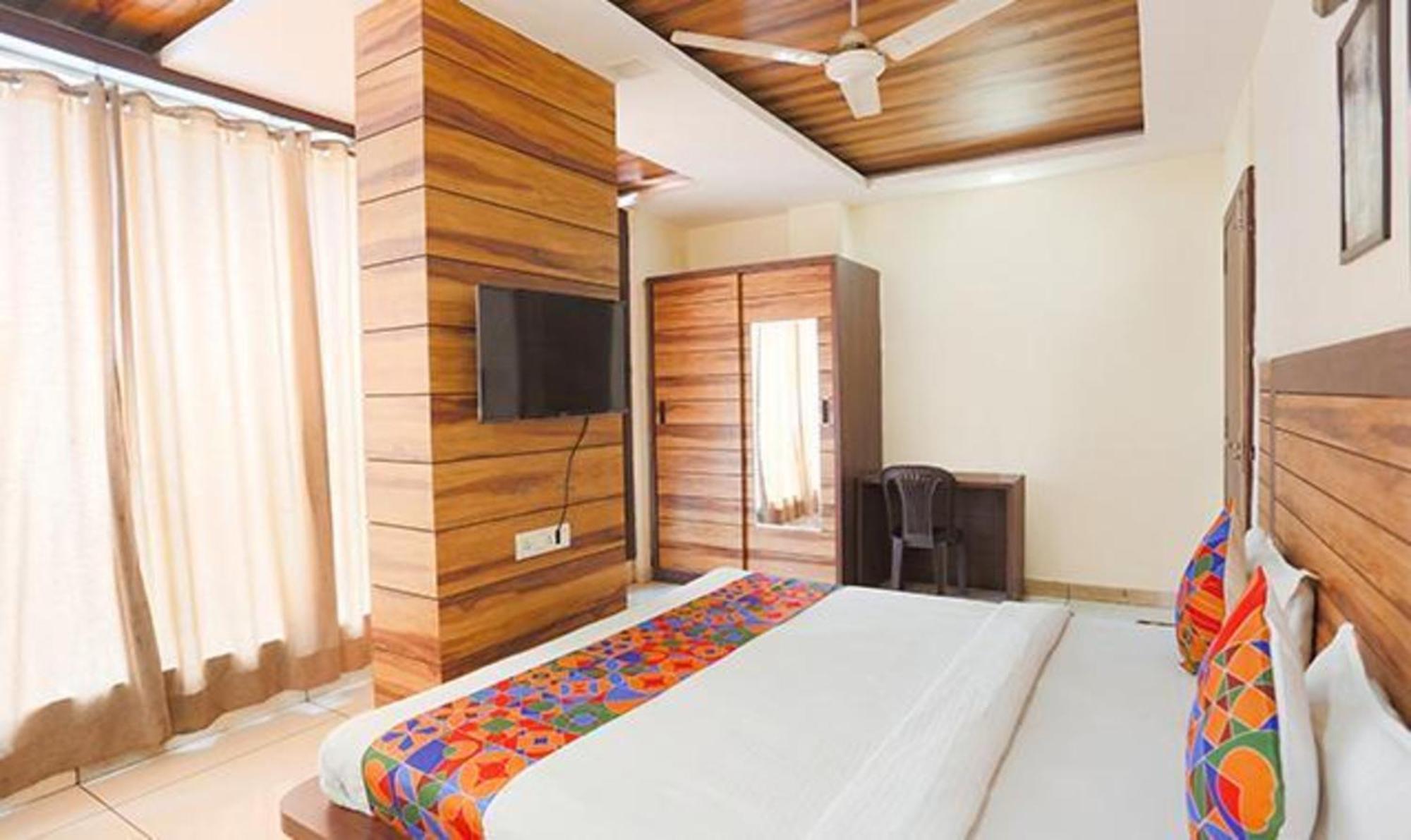 Fabexpress Madhuram Landmark Bhopal Exterior photo